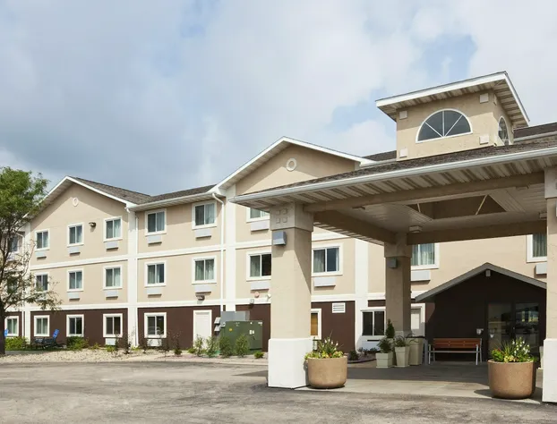 Holiday Inn Express Deforest by IHG hotel detail image 1