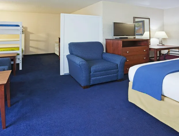 Holiday Inn Express Deforest by IHG hotel detail image 3