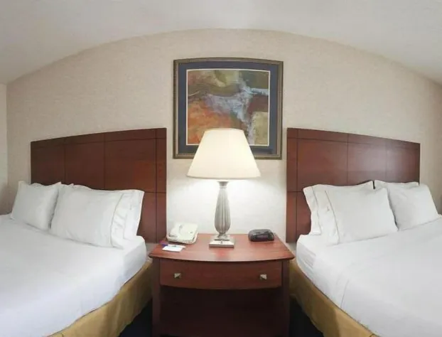 Holiday Inn Express Deforest by IHG hotel detail image 4