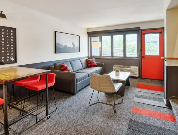 Mountain Modern Jackson Hole hotel detail image 2