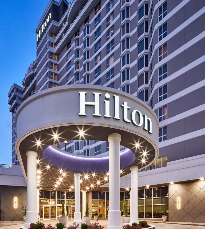 Hilton Kansas City Country Club Plaza hotel hero