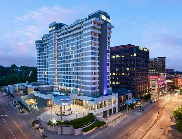 Hilton Kansas City Country Club Plaza hotel detail image 1