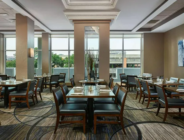 Hilton Kansas City Country Club Plaza hotel detail image 2