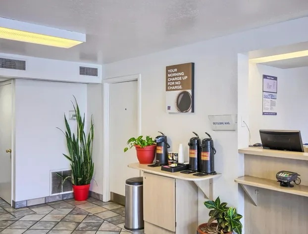 Motel 6 Lexington I-75 Hamburg hotel detail image 4