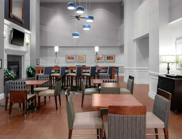 Hampton Inn & Suites Concord/Charlotte hotel detail image 3