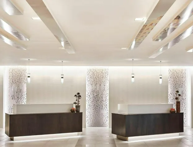 Los Angeles Airport Marriott hotel detail image 4