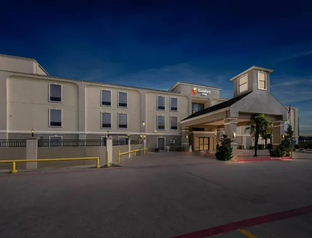 Comfort Inn Corsicana East hotel detail image 1