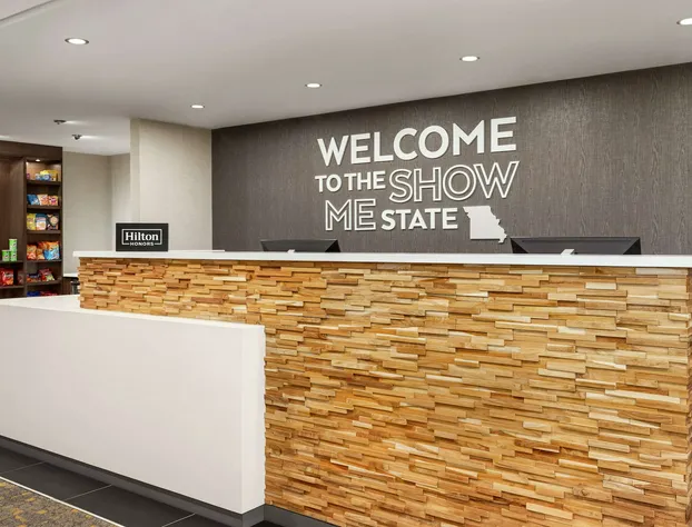 Hampton Inn Kansas City-Airport hotel detail image 3