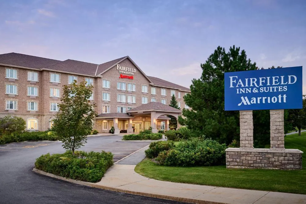 Fairfield Inn & Suites by Marriott Ottawa Kanata hotel hero