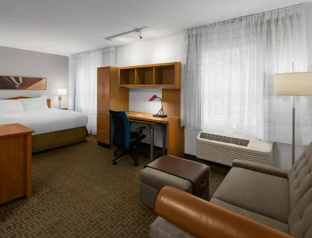 Towneplace Suites By Marriott Seattle Southcenter hotel detail image 1