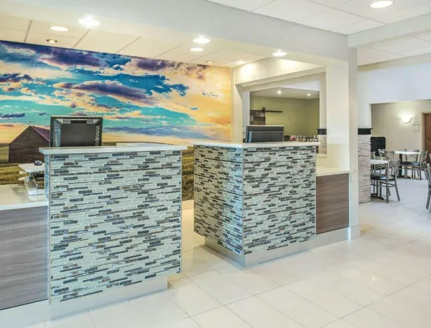 La Quinta Inn & Suites by Wyndham Moscow Pullman hotel detail image 1