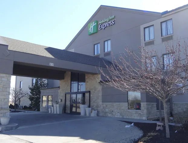 Holiday Inn Express Kansas City-Bonner Springs by IHG hotel detail image 1