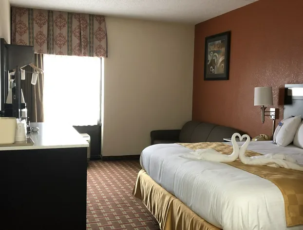 Baymont by Wyndham Cincinnati hotel detail image 2