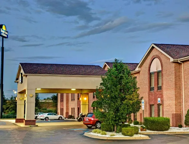 Days Inn & Suites by Wyndham Louisville SW hotel detail image 1