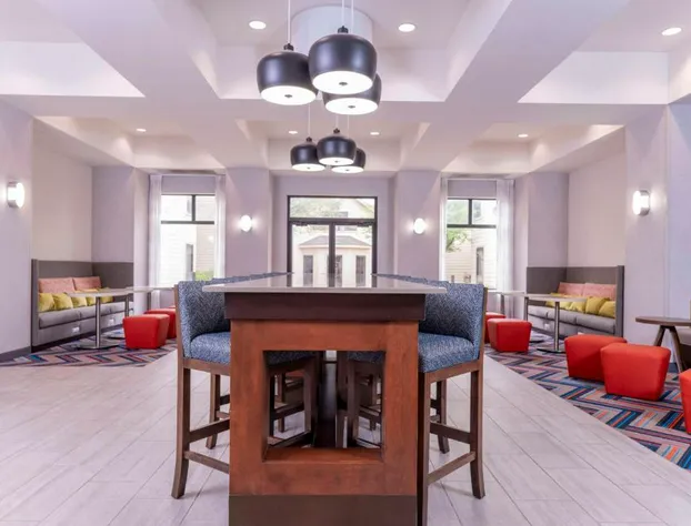 Hampton Inn & Suites St. Louis/Chesterfield hotel detail image 4