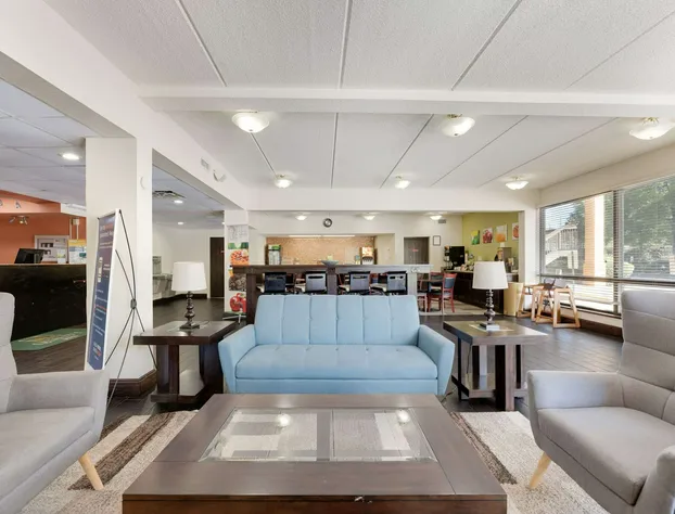 Quality Inn Airport - Southeast hotel detail image 3