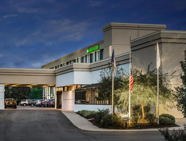 Wyndham Garden Pittsburgh Airport hotel detail image 1