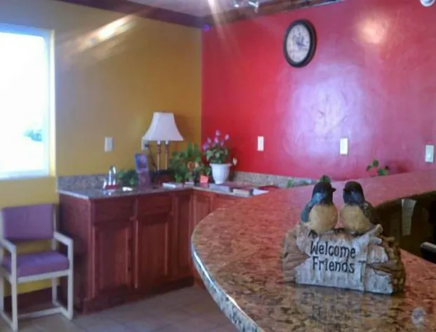 Economy Inn & Suites hotel detail image 4