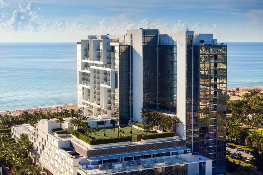 W South Beach hotel hero