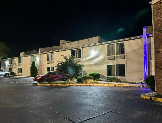 Motel 6 Greensboro, NC - Airport hotel detail image 2