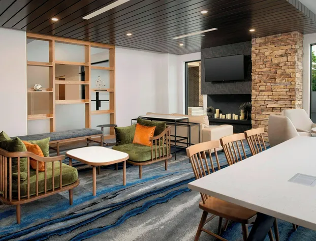 Fairfield Inn & Suites by Marriott Alexandria West/Mark Center hotel detail image 3