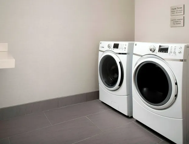 Fairfield Inn & Suites by Marriott Alexandria West/Mark Center hotel detail image 4