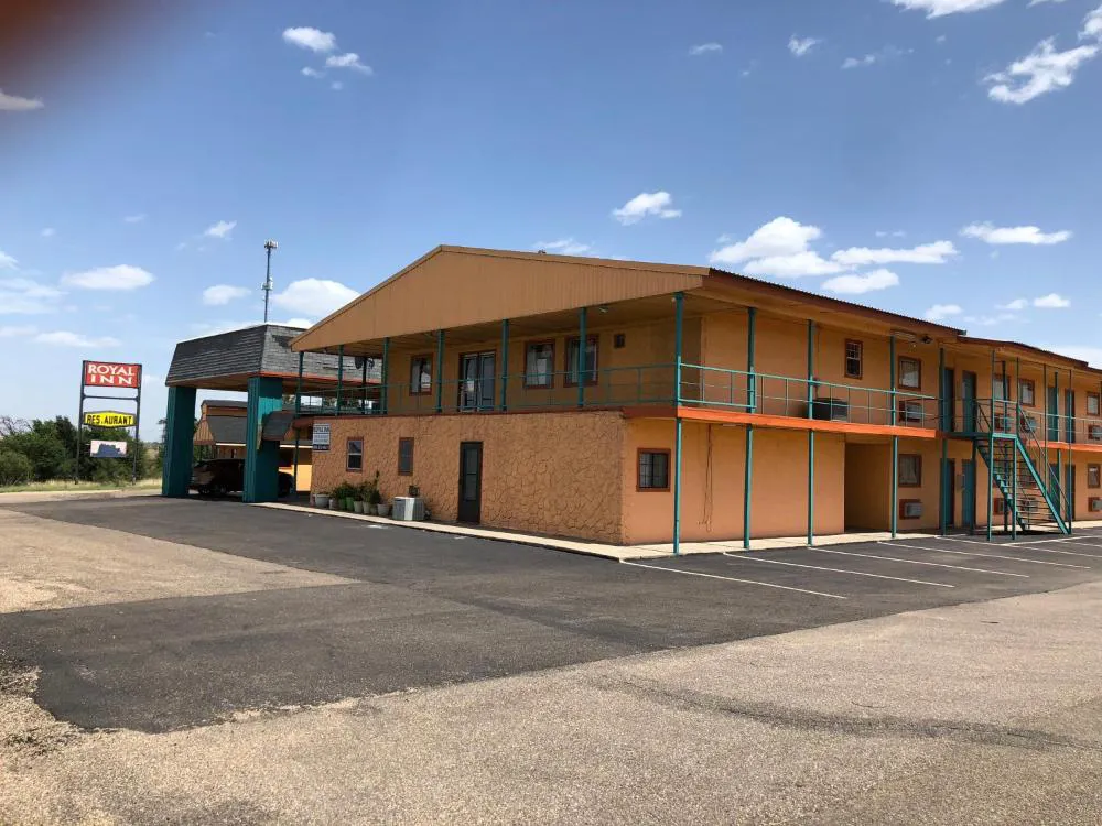 Royal inn hotel hero