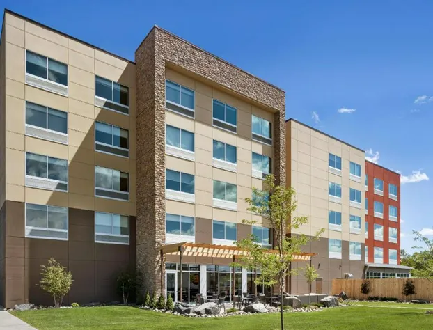 Holiday Inn Express & Suites Duluth North - Miller Hill by IHG hotel detail image 2