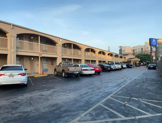 Americas Best Value Inn NRG Park Medical Center hotel detail image 4