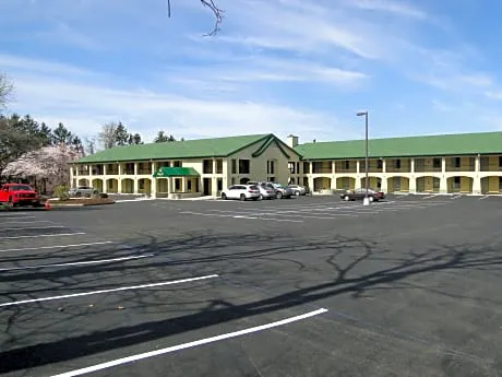 McIntosh Inn hotel detail image 3