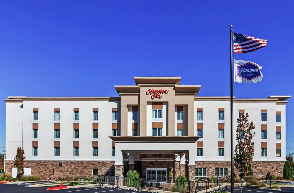 Hampton Inn North Little Rock McCain Mall hotel hero