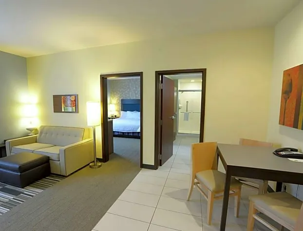 Home2Suites by Hilton Edmond hotel detail image 4
