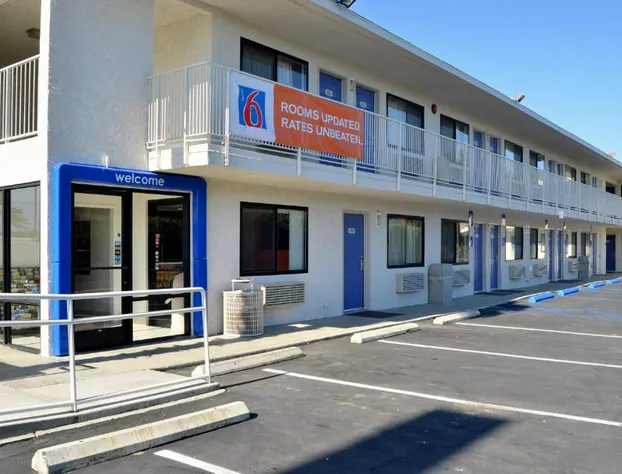 Motel 6 Palm Desert, CA - Palm Springs Area hotel detail image 3