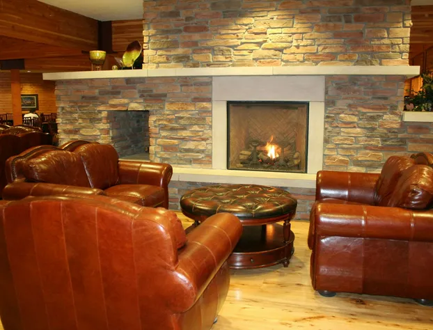 Norfolk Lodge & Suites, an Ascend Collection Hotel hotel detail image 3