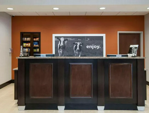 Hampton Inn & Suites Seneca-Clemson Area hotel detail image 3