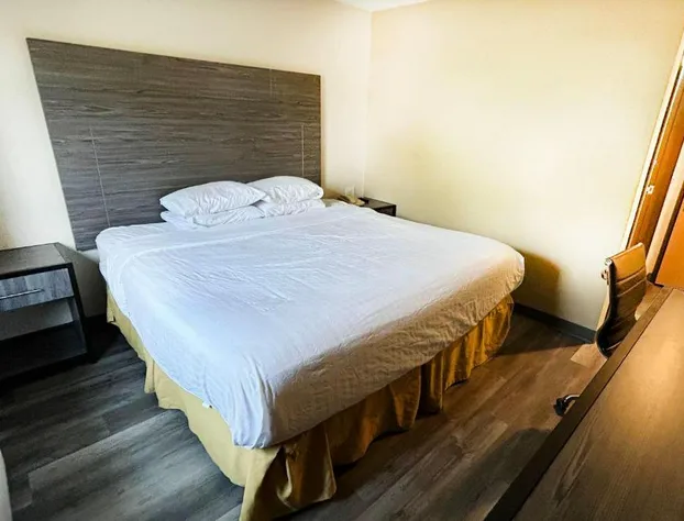 Travelodge by Wyndham Arlington/Dallas Area hotel detail image 4