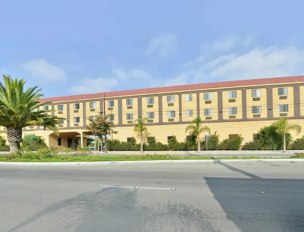 LAX Stadium Inn hotel detail image 2