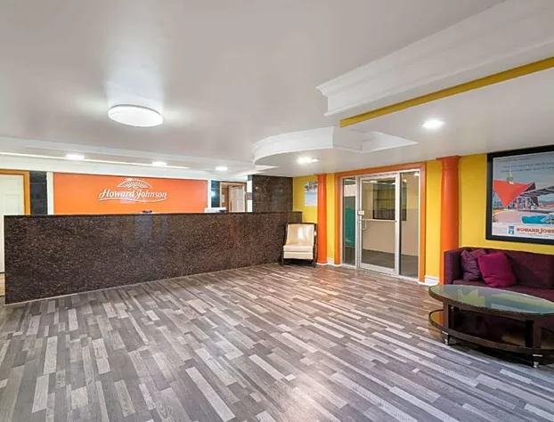 Howard Johnson by Wyndham Atlanta College Park hotel detail image 3