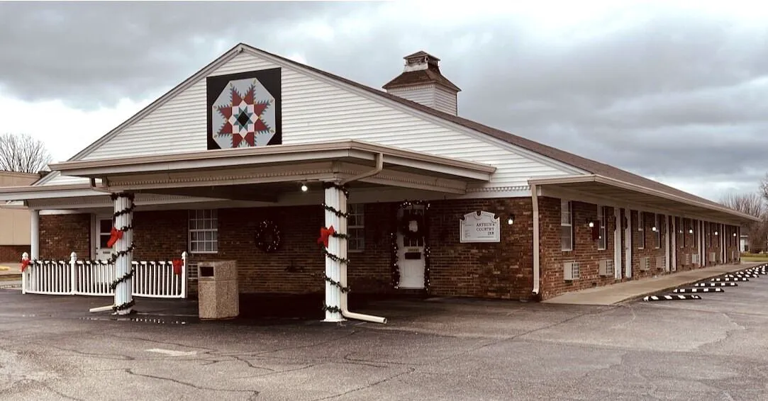 Arthur's Country Inn hotel hero
