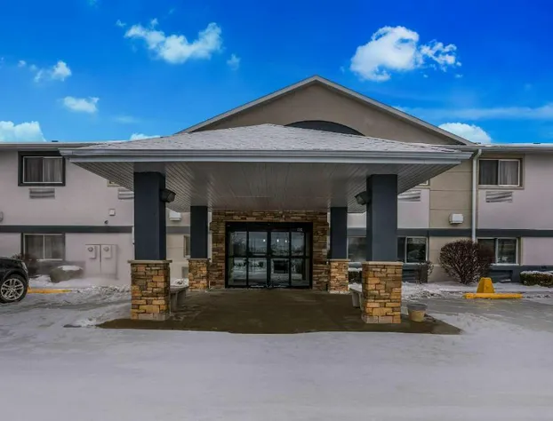 MainStay Suites Joliet I-80 hotel detail image 2