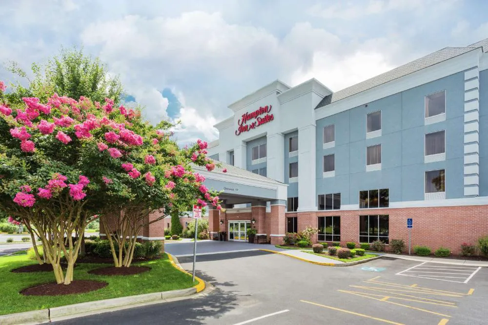Hampton Inn & Suites Salisbury/Fruitland hotel hero