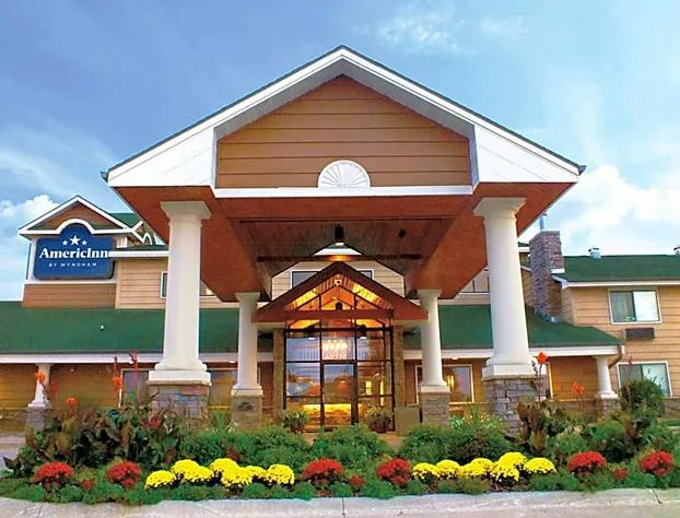 AmericInn by Wyndham Okoboji hotel detail image 1