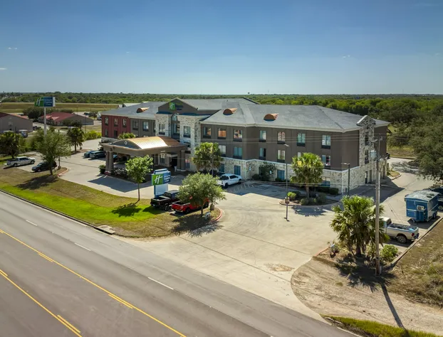 Holiday Inn Express Suites Beeville by IHG hotel detail image 4