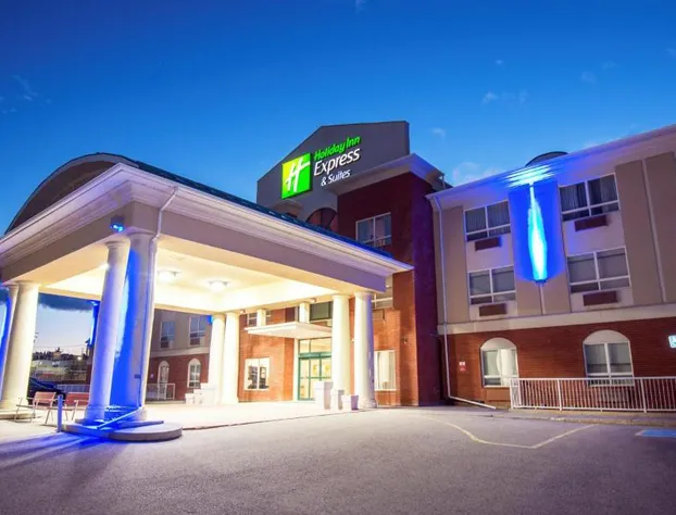 Holiday Inn Express Hotel & Suites Hinton by IHG hotel detail image 2