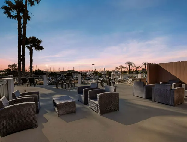 Comfort Inn San Diego Airport At The Harbor hotel detail image 2