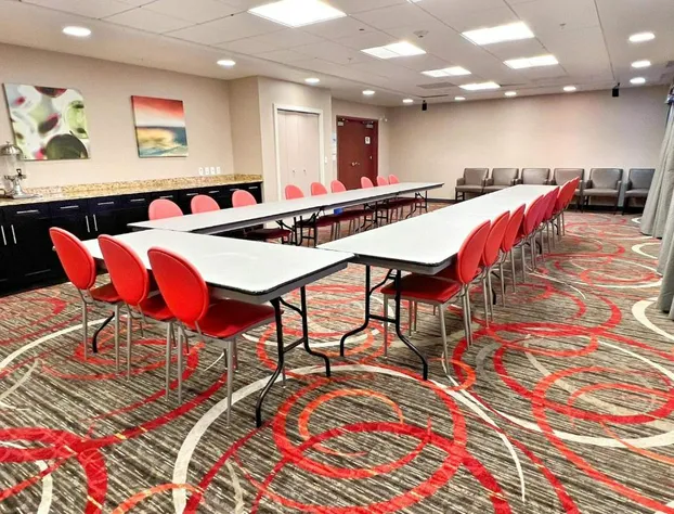 Chateau Inn & Suites Bonnyville hotel detail image 3