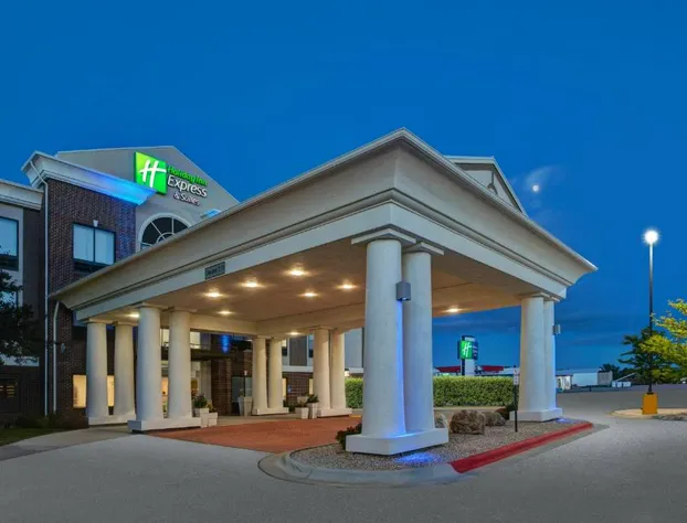 Holiday Inn Express & Suites Buffalo by IHG hotel detail image 2