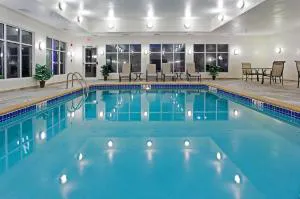 Holiday Inn Express & Suites Buffalo by IHG hotel detail image 3