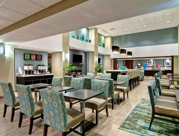 Hampton Inn by Hilton Sudbury hotel detail image 4