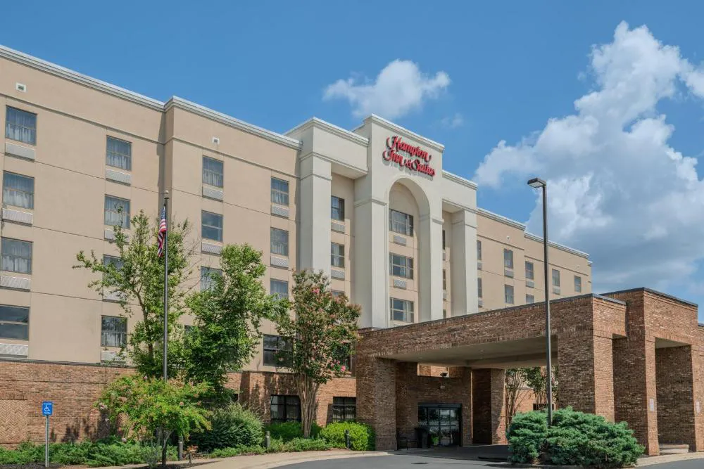 Hampton Inn & Suites Florence-Downtown hotel hero
